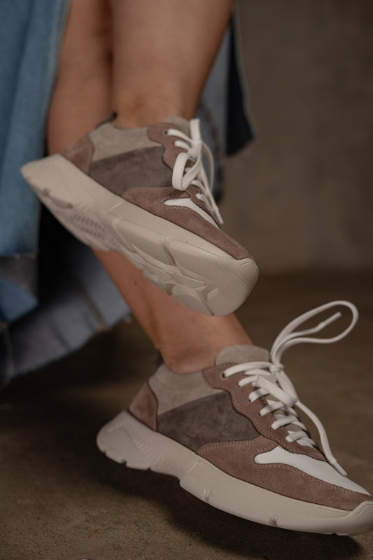 ✨ Модні кросівки ✨