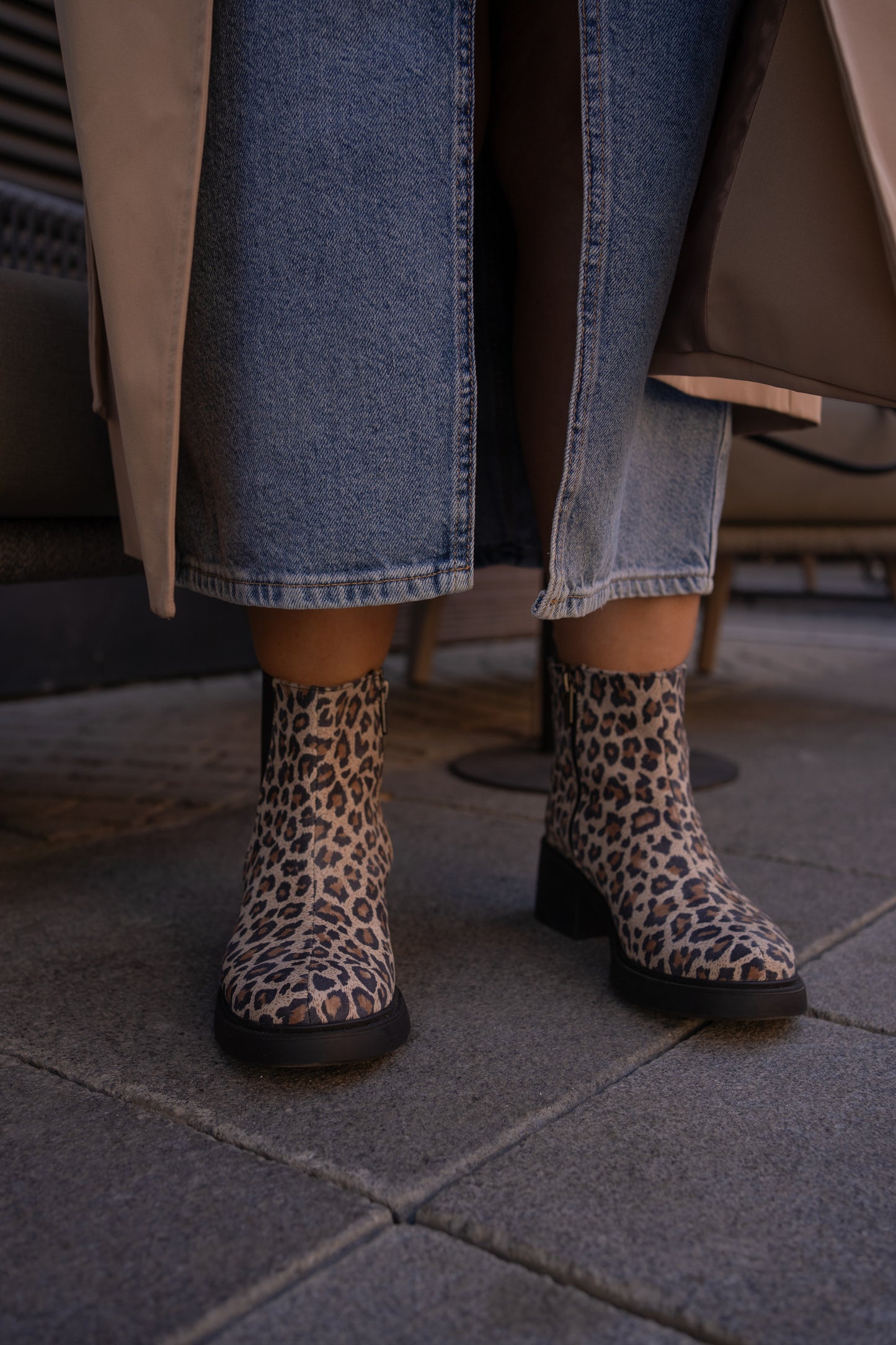 Women's Chelsea Boots in Leopard Suede