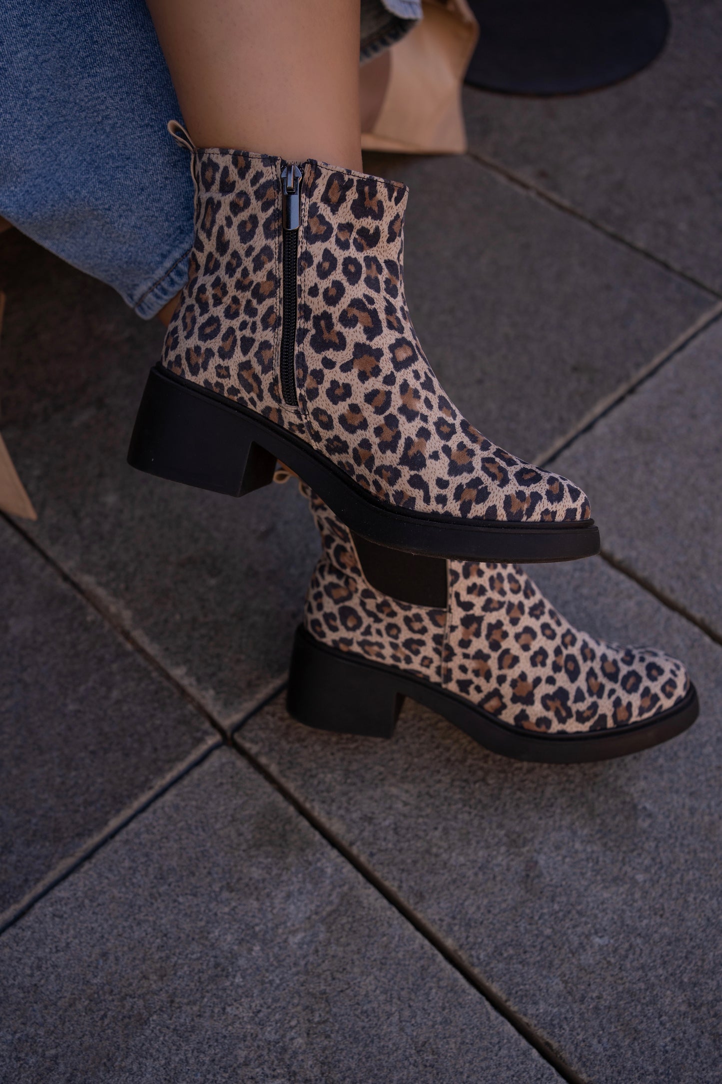 Women's Chelsea Boots in Leopard Suede
